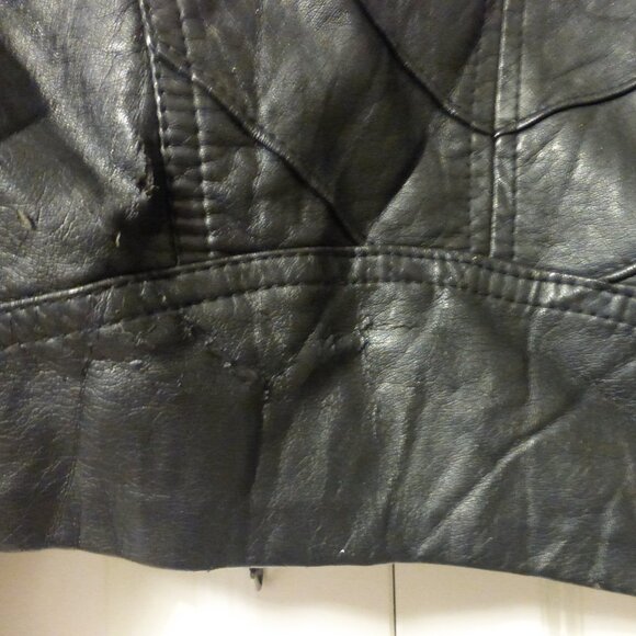 BEBE black faux leather cropped jacket with quilted detailing - Picture 16 of 16